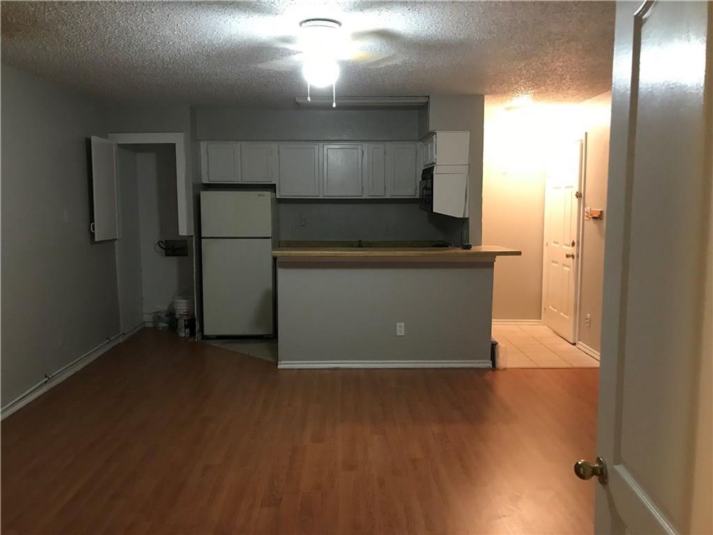 Excellent condo in Walnut with open floor plan!