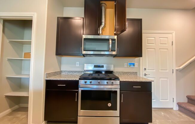 GATED 3 BED 2 BATH 2 CAR GARAGE SINGLE FAMILY HOUSE WITH LOFT & PRIVATE YARD LOCATED IN NLV