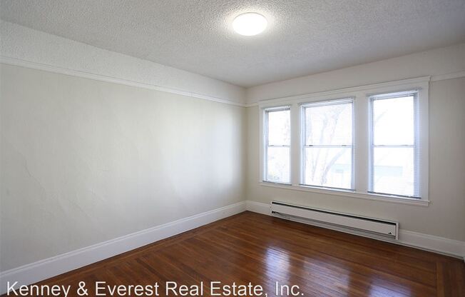 725 Grove Street #3