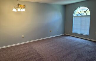 2 beds, 2 baths, $1,300