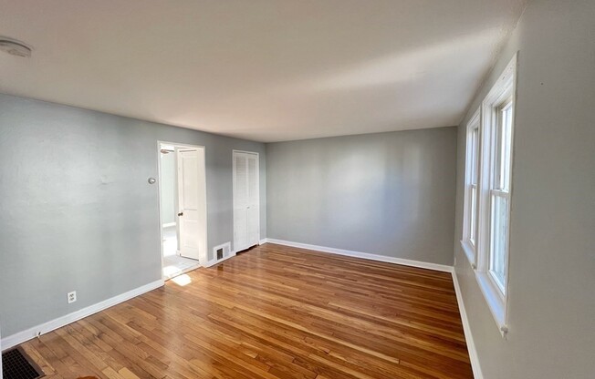 32 KEYES ST