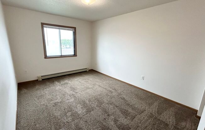 2 beds, 1 bath, 815 sqft, $865, Unit 1415-304