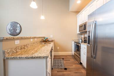 3 beds, 1 bath, 1,548 sqft, $2,800
