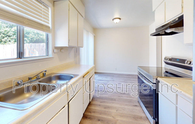 1674 BRAMBLE PL