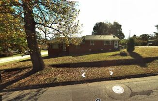 Sixteenth St Duplex-ZEE