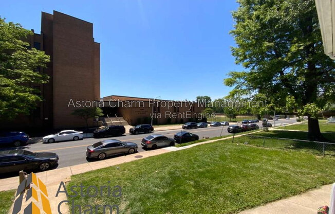 3508 CLIFTON AVE