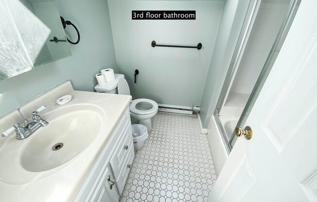 4 beds, 2.5 baths, 2,050 sqft, $3,750, Unit 101