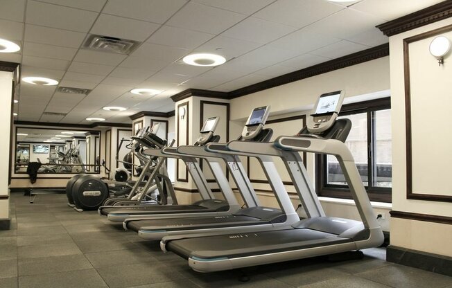 3 beds, 3 baths, $12,500, Unit 26G