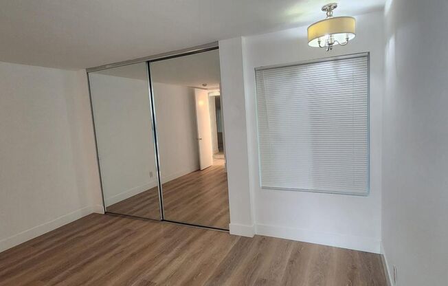 Apartment in San Carlos Creek-Side Views Available for Lease!