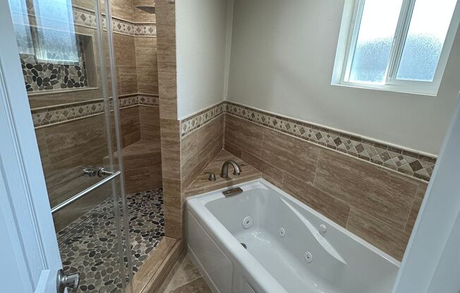 4 beds, 3 baths, 1,900 sqft, $5,495, Unit 918