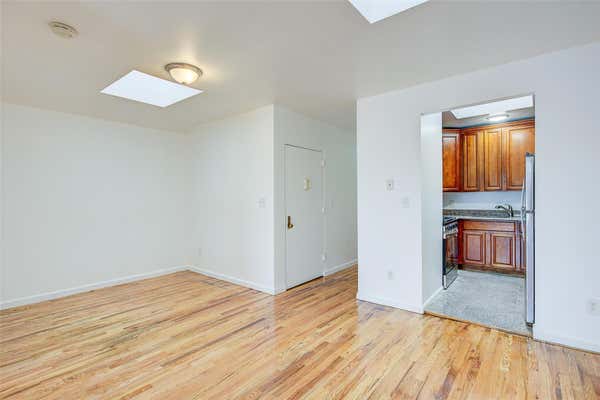 162 15 46 AVE