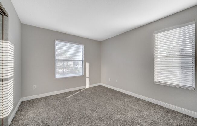 3 beds, 2 baths, $1,495, Unit # 2065