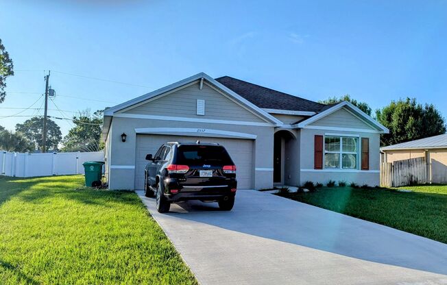 SPACIOUS 4 BEDROOM, 2 BATH HOME, CONVENIENTLY LOCATED