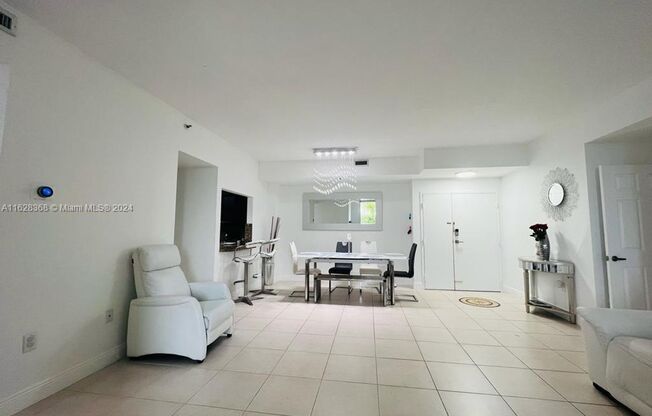 9805 NW 52nd Street 502, Doral, FL 33178