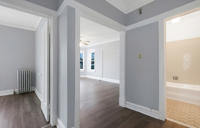 1401 W 80 ST