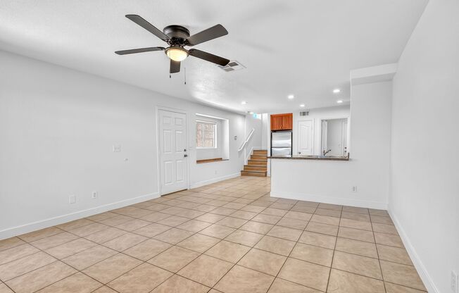 MOVE-IN READY 2-STORY 3-BEDROOM TOWNHOME IN LAS VEGAS!