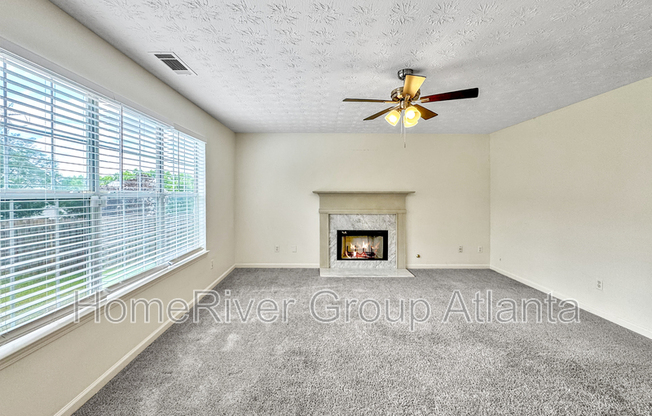 517 CASCADE WALK