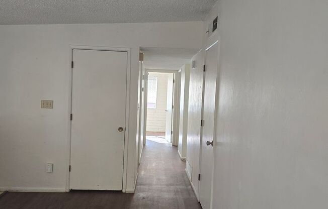 3 beds, 2 baths, $1,200