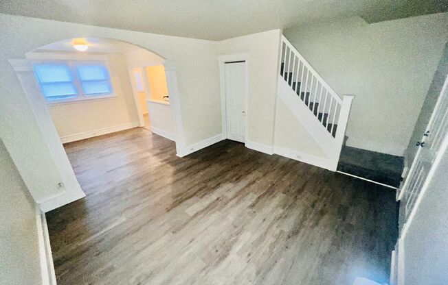 2 beds, 1 bath, $1,450