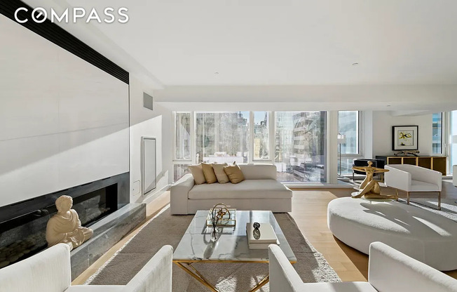 4 beds, 4 baths, 3,726 sqft, $39,000, Unit 40A