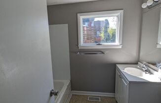 1 bed, 1 bath, $1,000, Unit Apt 1