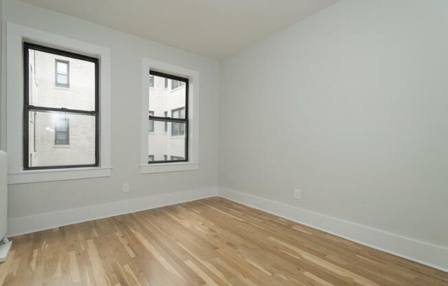 3 beds, 1 bath, 795 sqft, $3,850, Unit 6