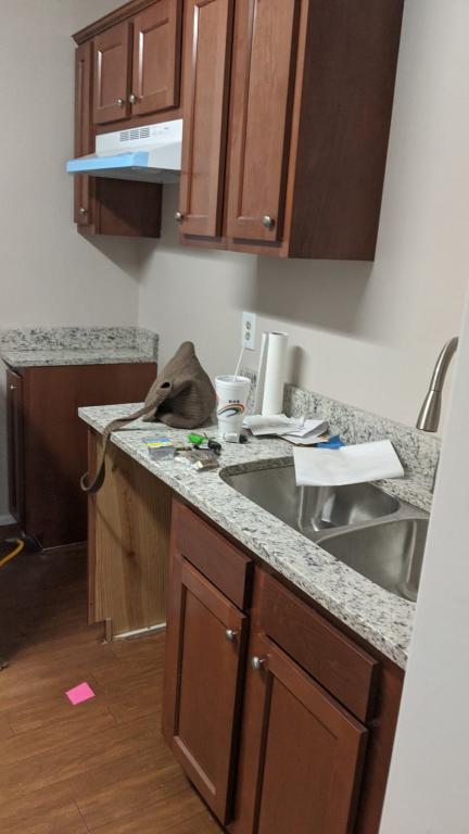 2 beds, 2 baths, 1,260 sqft, $1,100