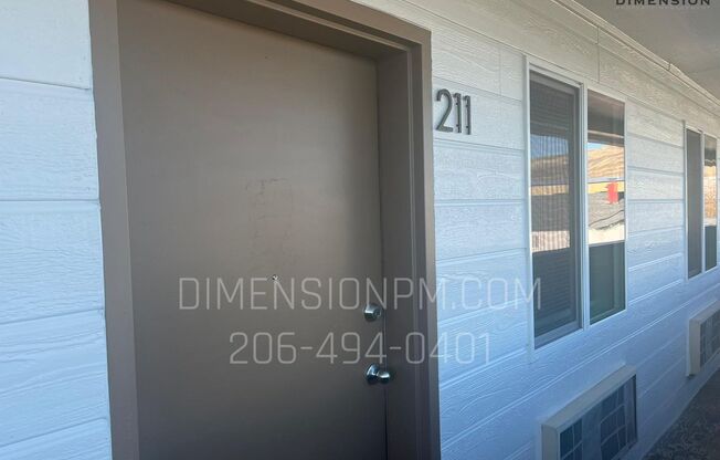 1 bed, 1 bath, 303 sqft, $795, Unit Unit 211