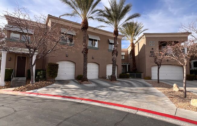 Summerlin Condo - Gated - Community Pool 1 Car Garage