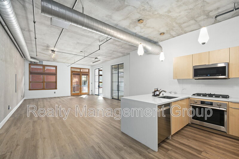 877 Island Ave., #316