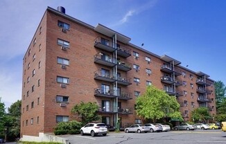 1321 WORCESTER RD