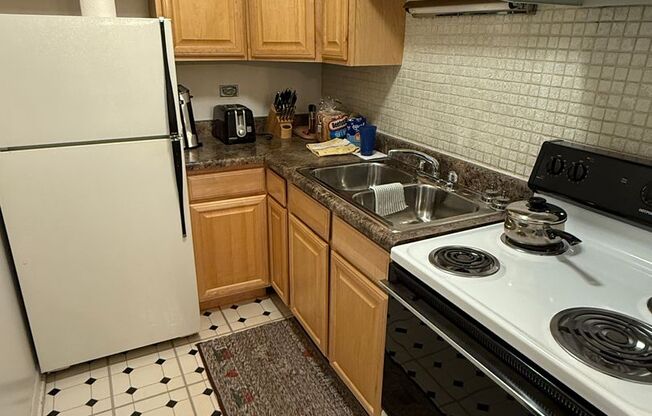 1 bed, 1 bath, 575 sqft, $1,750, Unit 541-509
