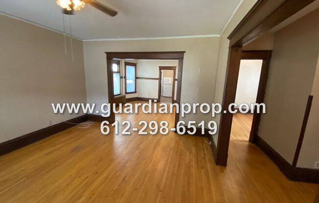709-711 Jessamine Ave E