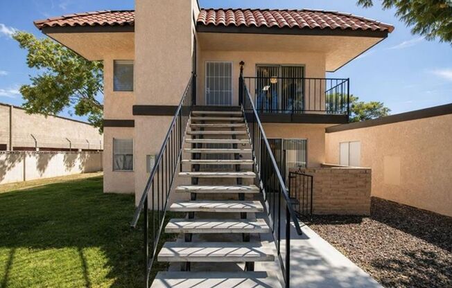 Adorable 2/2 CONDO