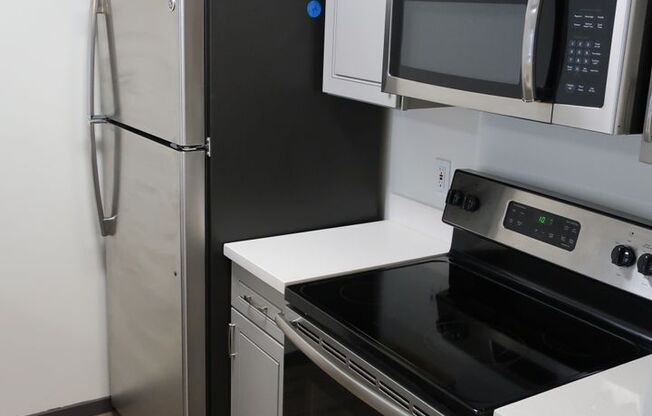 1 bed, 1 bath, $1,695, Unit 308