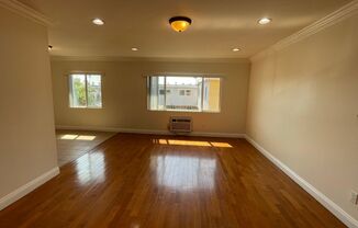 1 bed, 1 bath, 1,000 sqft, $1,850, Unit 7