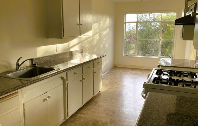 3105 High Street