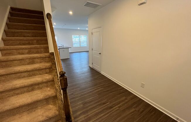 **OFFERING RENT PROMOTION FOR FIRST 6 MONTHS** Stunning 3BD, 2.5BA Raleigh Townhome With Easy Access to I-440 and Downtown Raleigh