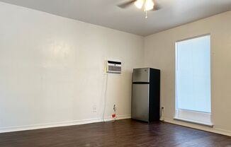 Studio, 1 bath, $800, Unit 5110 - A.