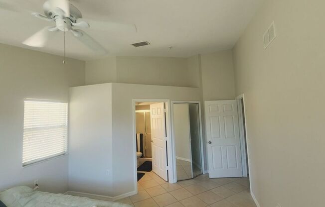 2 beds, 2 baths, $2,200