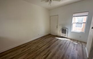 1 bed, 1 bath, 450 sqft, $1,400