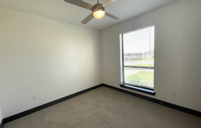 5540 SOFIA PL