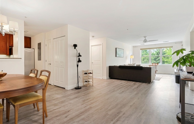 2 beds, 2 baths, 1,170 sqft, $3,650, Unit 204