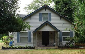 7819 NE 58th St.