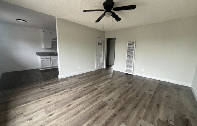 648 92 ST