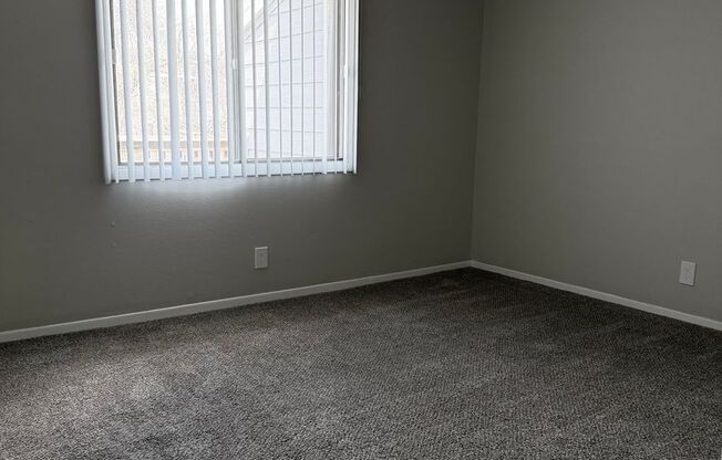 1 bed, 1 bath, 740 sqft, $1,050, Unit 203