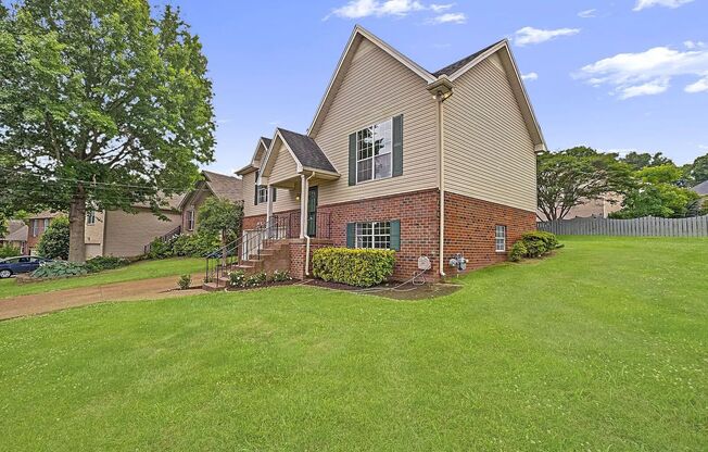 Fabulous Bradford Hills 3BR Home