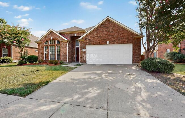 Stunning 3 bed 2 Bath Home for rent in Mansfield ISD!
