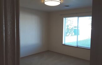 2 beds, 1 bath, 1,320 sqft, $1,260, Unit 170.08