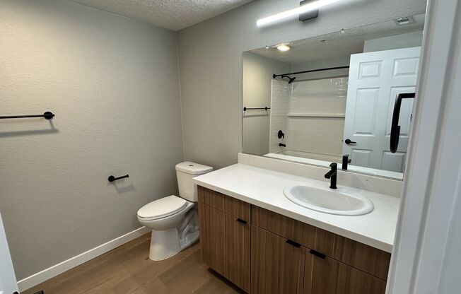 1 bed, 1 bath, 671 sqft, $2,495, Unit G006